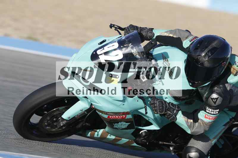 /02 28.-31.01.2025 Moto Center Thun Jerez/blau-blue/92